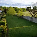 Domaine De La Gemoliere Bed & Breakfast 4*