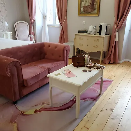 Domaine De La Gémolière Couette-café