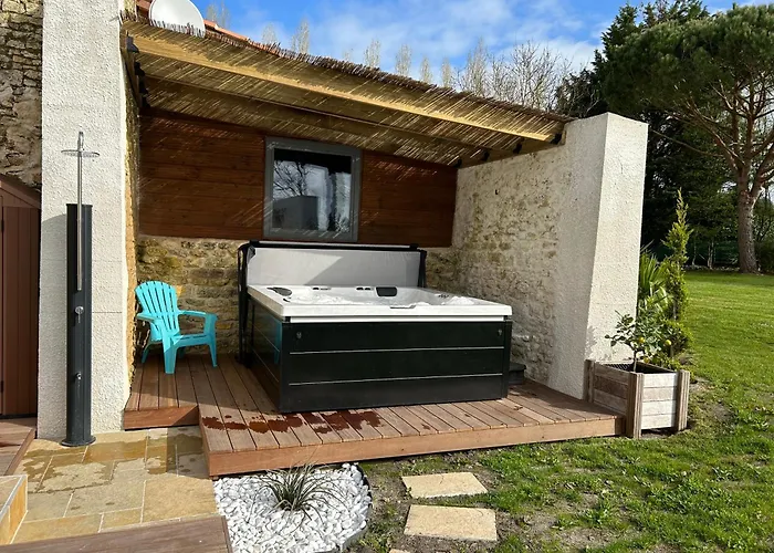 Domaine De La Gémolière Bed and breakfast 4*